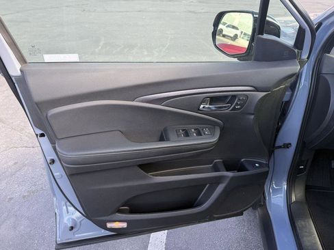 Certified 2022 Honda Ridgeline RTL-E image 22