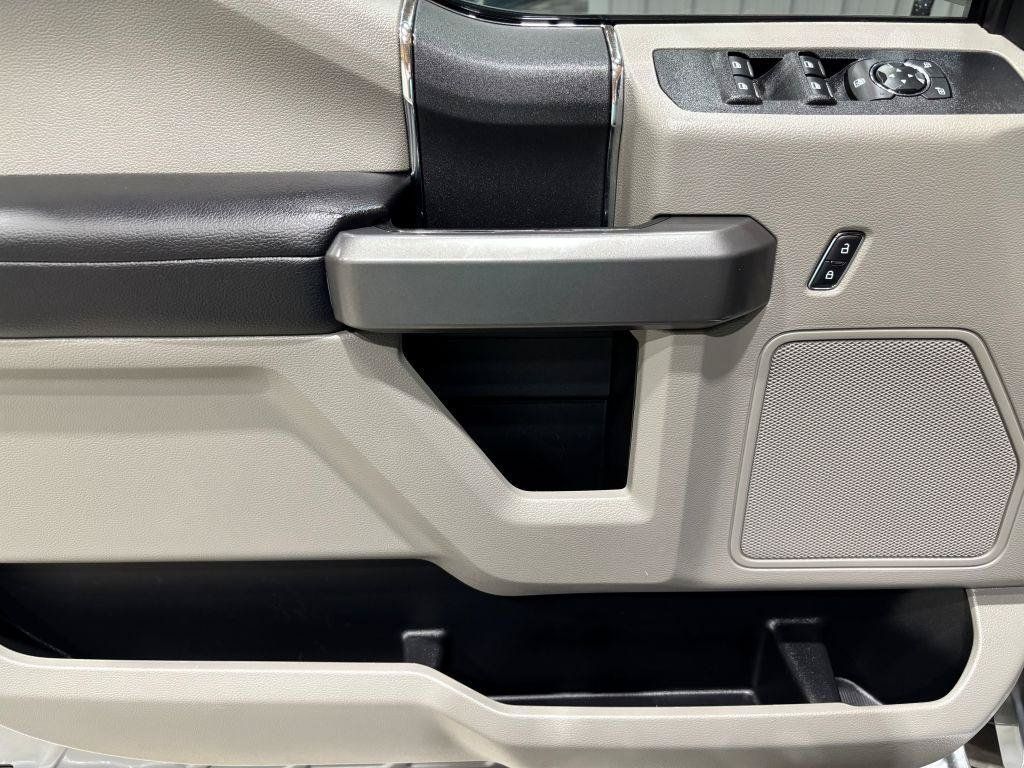 Used 2020 Ford F250 XLT w/ XLT Value Package AWD/4WD image 16