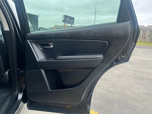 Used 2011 MAZDA CX-9 Touring w/ Moonroof & Bose Audio Pkg image 32