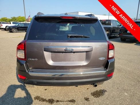 Used 2017 Jeep Compass High Altitude AWD/4WD image 4