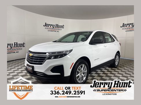 Used 2022 Chevrolet Equinox LS w/ LPO, Floor Liner Package image 1