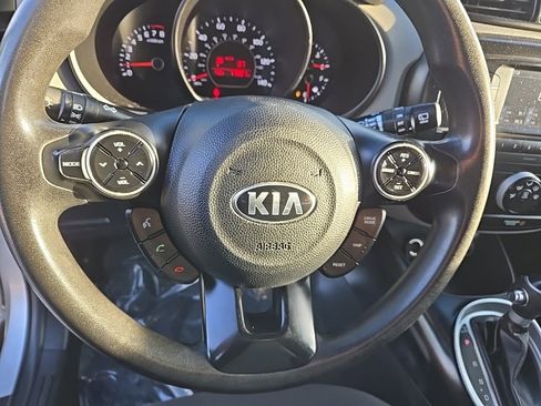 Used 2018 Kia Soul image 25