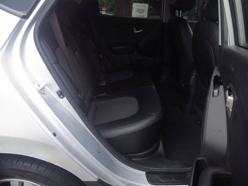 Used 2013 Hyundai Tucson GLS AWD/4WD image 13