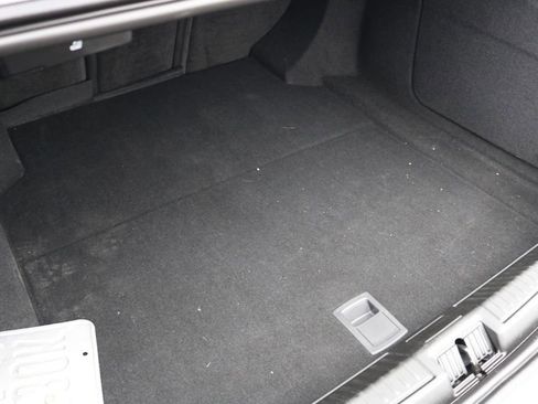 Used 2017 Alfa Romeo Giulia AWD image 12