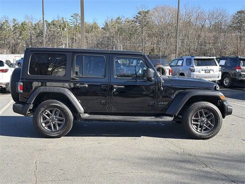 Used 2023 Jeep Wrangler Sport image 13