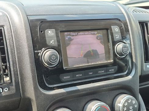 Used 2020 RAM ProMaster 2500 FWD image 12