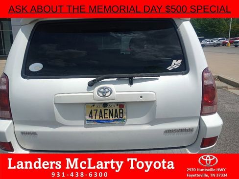 Used 2004 Toyota 4Runner SR5 RWD image 6
