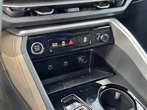 New 2025 Audi Q5 Premium Plus image 23