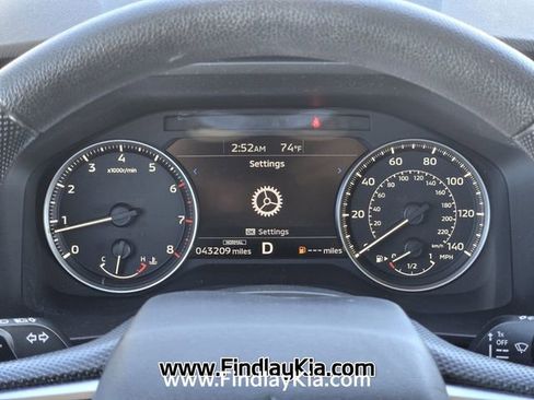 Used 2023 Mitsubishi Outlander ES FWD image 26