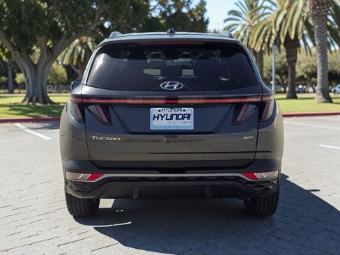 Certified 2022 Hyundai Tucson SEL w/ Cargo Package image 6