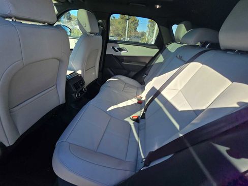 New 2026 Land Rover Range Rover Velar Dynamic SE image 20