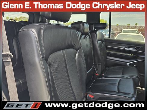 Certified 2022 Jeep Wagoneer Series II RWD image 32