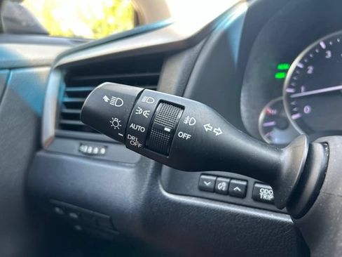 Used 2019 Lexus RX 350 AWD w/ Navigation Package image 20