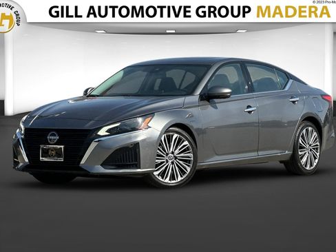 Used 2023 Nissan Altima 2.5 SL FWD image 1