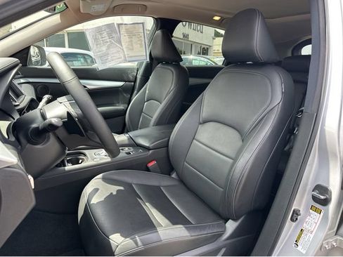 Used 2020 INFINITI QX50 Luxe FWD image 6