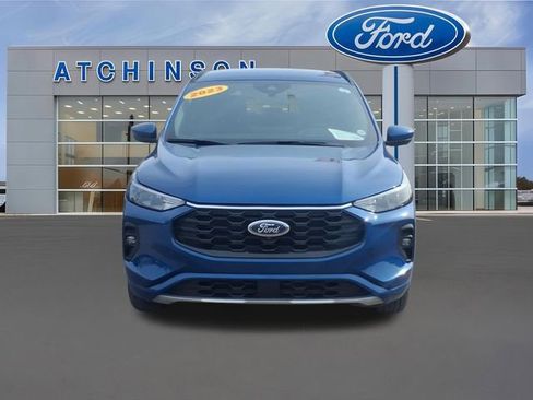 Certified 2023 Ford Escape ST-Line Select w/ Tech Pack #2 image 3