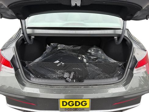 New 2025 Hyundai Elantra Sport image 17