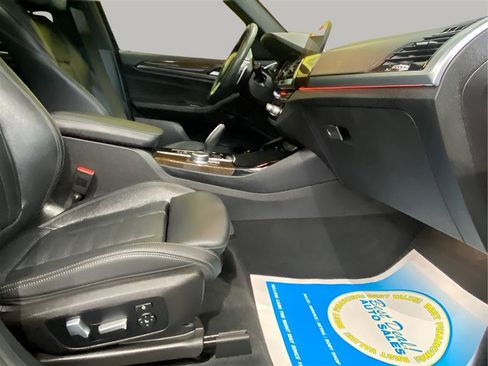 Used 2019 BMW X3 xDrive30i w/ Executive Package image 12