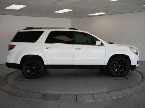Used 2016 GMC Acadia SLT AWD/4WD image 8
