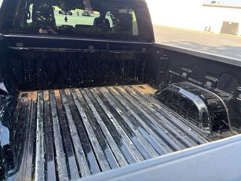 Used 2023 Chevrolet Silverado 1500 LTZ AWD/4WD image 8