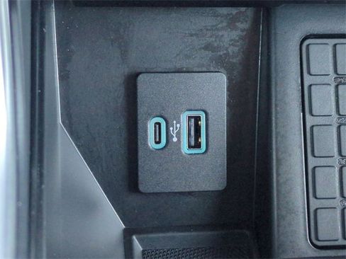 Certified 2024 Ford F150 Platinum image 23