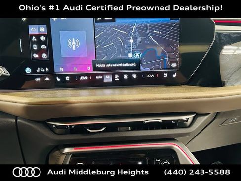 Certified 2025 Audi Q5 Premium Plus w/ Premium Plus AWD/4WD image 14
