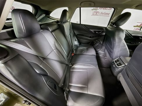 Used 2024 Subaru Outback Limited image 34