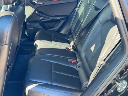 Used 2022 Porsche Macan S image 13