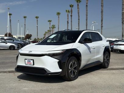 Used 2025 Toyota bZ4X FWD w/ Weather Package