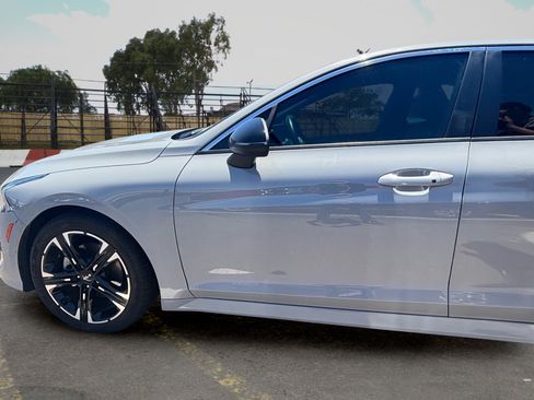 Used 2022 Kia K5 GT-Line FWD image 8