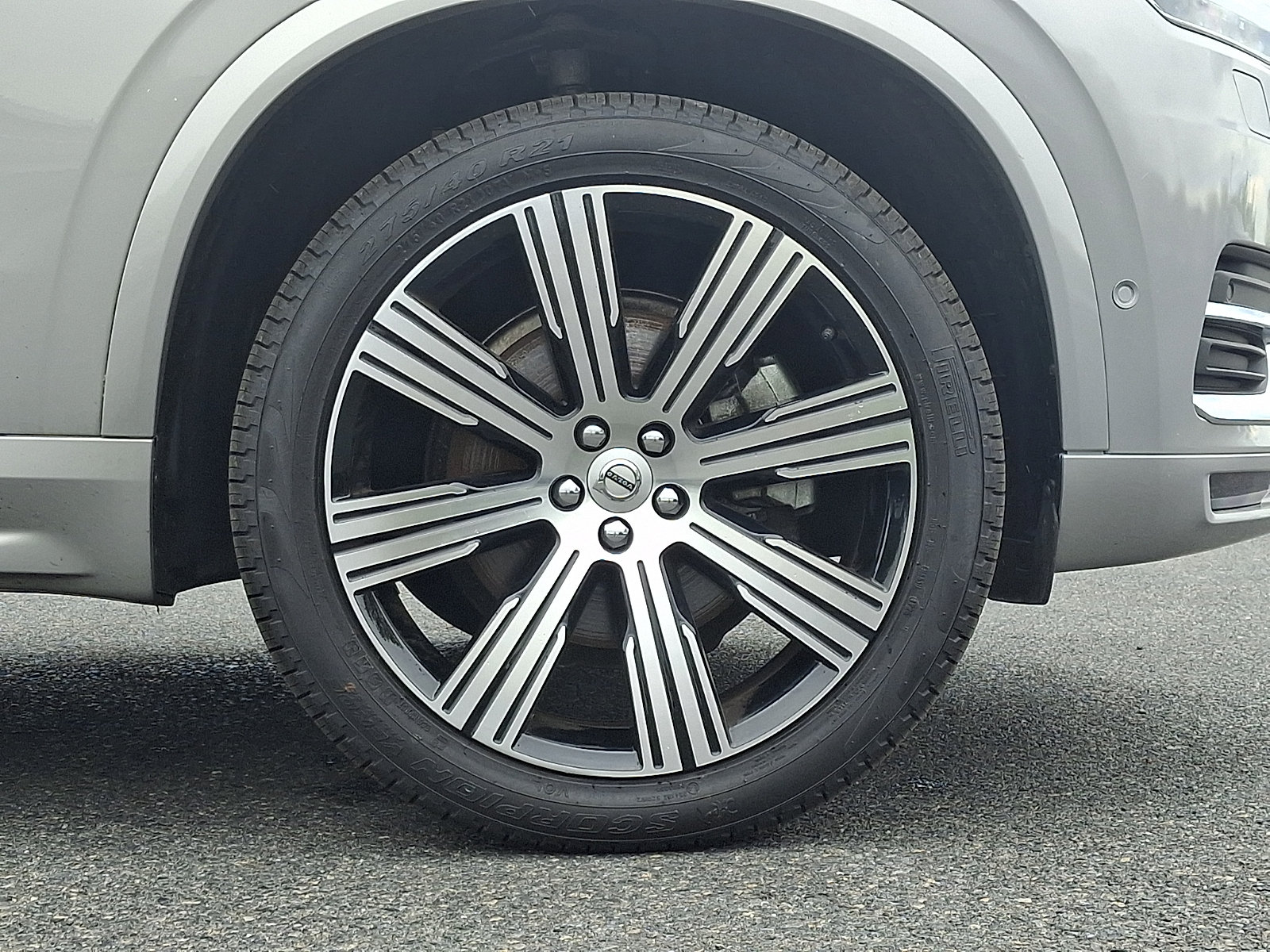 Used 2023 Volvo XC90 B6 Ultimate w/ Protection Package Premier AWD/4WD image 7
