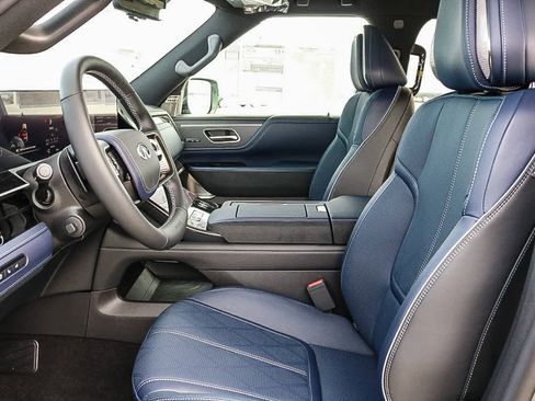 New 2026 INFINITI QX80 4WD w/ Sport Exterior Package image 20