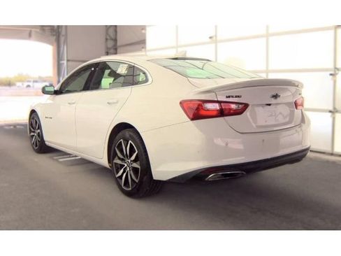 Used 2024 Chevrolet Malibu RS FWD image 4