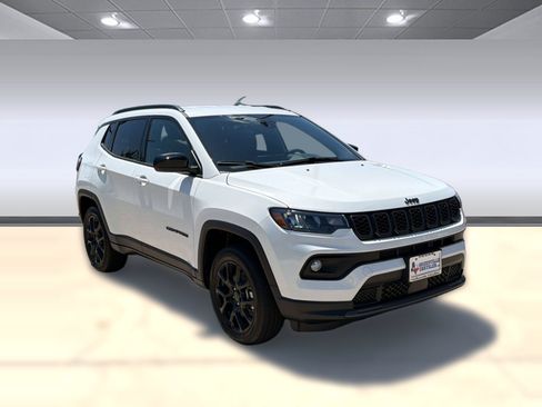 New 2026 Jeep Compass Latitude AWD/4WD image 7