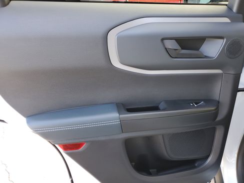 Used 2024 Ford Bronco Sport Outer Banks w/ Tech Package image 14