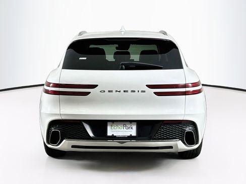Used 2025 Genesis GV70 2.5T AWD/4WD image 7