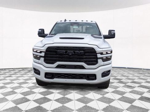 New 2027 RAM 2500 Laramie AWD/4WD image 10