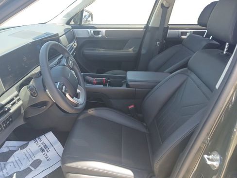 Used 2024 Hyundai Santa Fe SEL FWD image 15
