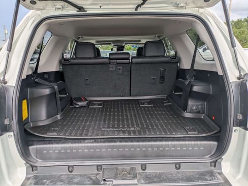 Used 2023 Toyota 4Runner Limited AWD/4WD image 13