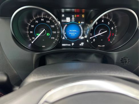 Used 2020 Jaguar F-PACE S image 23