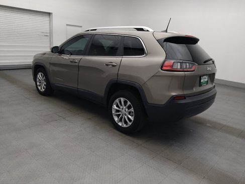 Used 2019 Jeep Cherokee Latitude w/ Popular Appearance Group FWD image 3