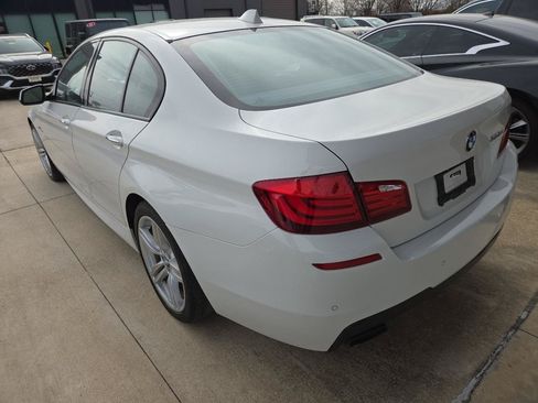 Used 2011 BMW 550i Sedan RWD image 5