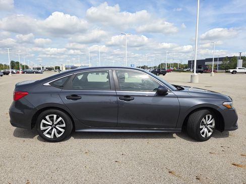 Used 2023 Honda Civic LX image 16