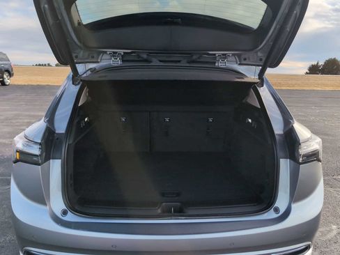 Used 2023 Buick Envision Avenir image 27