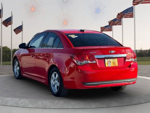 Used 2016 Chevrolet Cruze LT w/ Sun And Sound Package FWD image 5