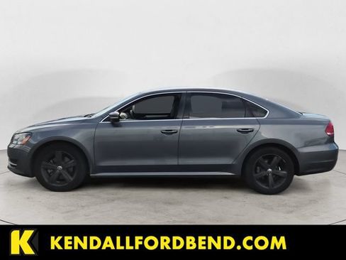 Used 2013 Volkswagen Passat 2.5 SE FWD image 8