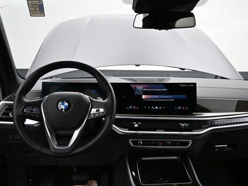 Certified 2024 BMW X5 sDrive40i w/ Premium Package image 33