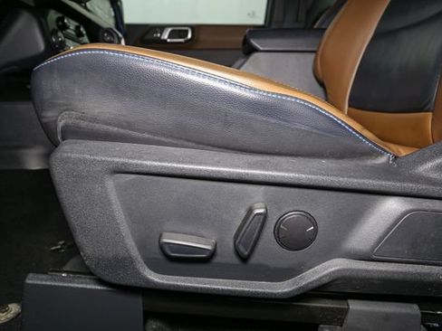 Used 2022 Ford Bronco Outer Banks AWD/4WD image 35