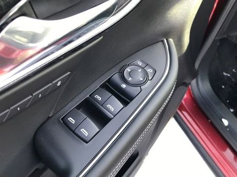 Certified 2023 Buick Envision Essence image 19