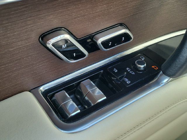 Used 2023 Land Rover Range Rover SE AWD/4WD image 23